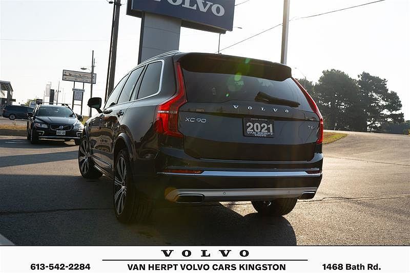Volvo  T6 AWD Inscription (7-Seat)