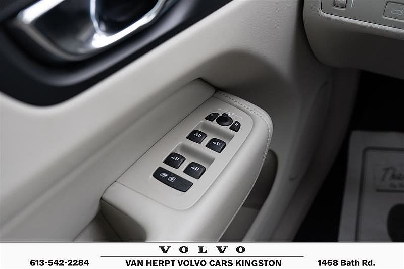 Volvo  T6 AWD Inscription